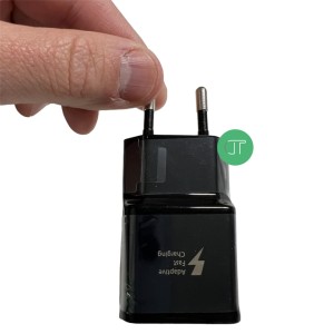ALIMENTATORE  SAMSUNG FAST CHARGE ORIGINALE EP-TA20ebe NERO
